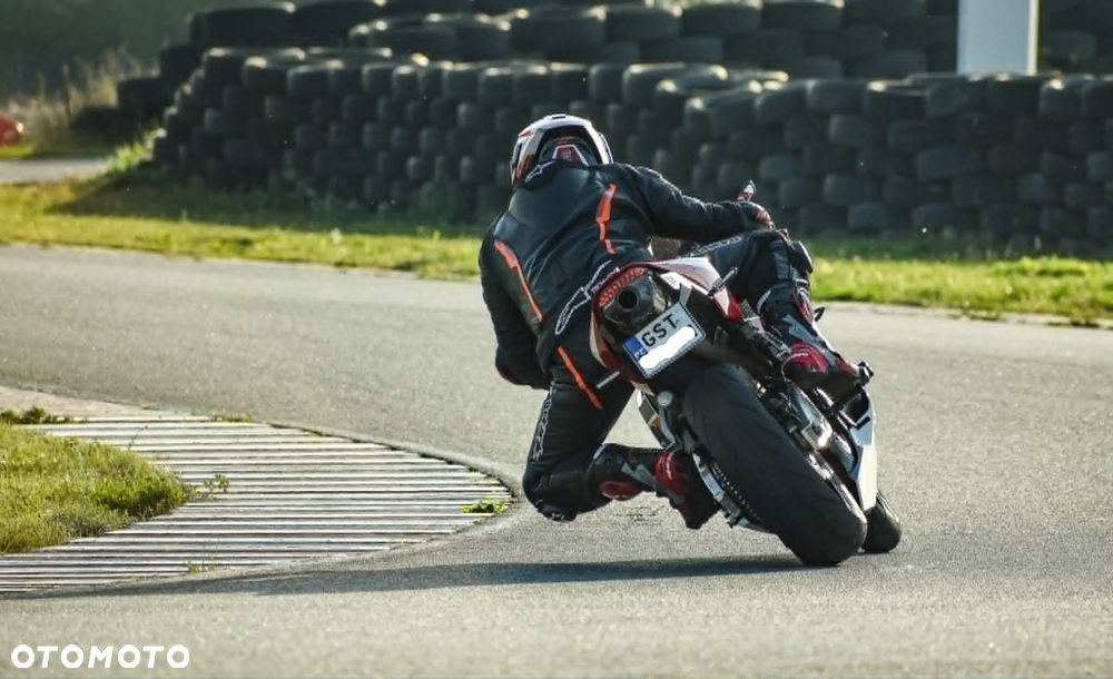 Honda CBR - 7
