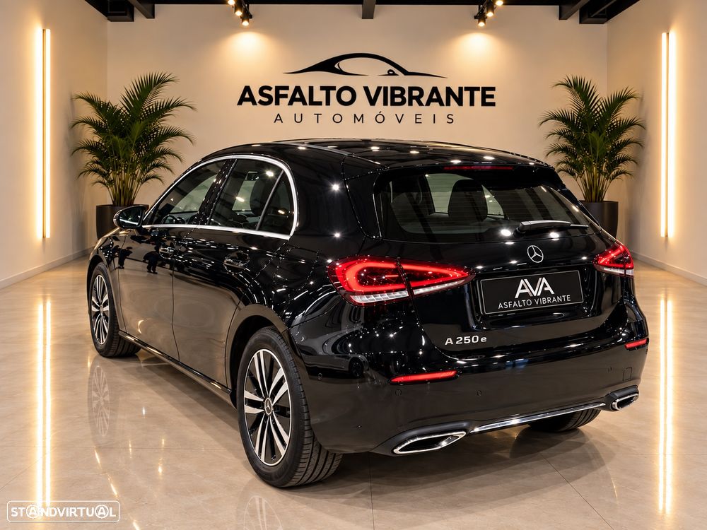 Mercedes-Benz A 250 e 8G-DCT Advanced Progressive - 2