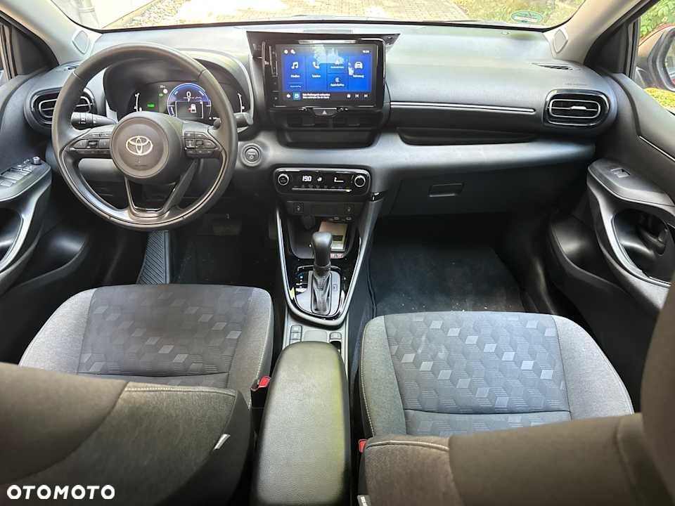 Toyota Yaris - 18
