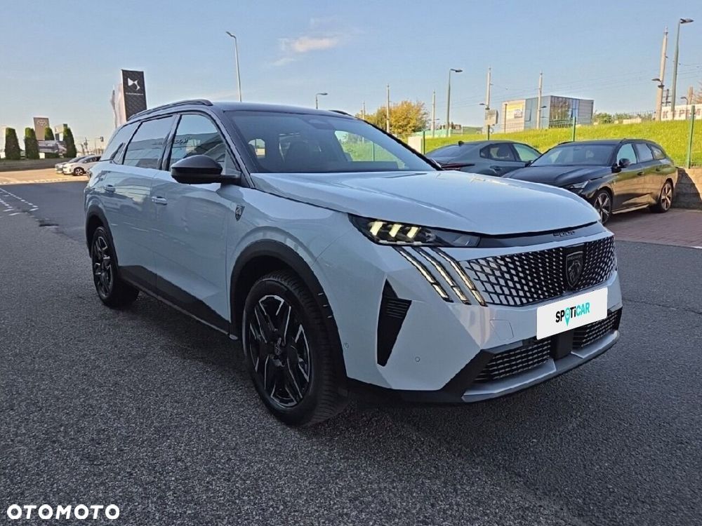 Peugeot 5008 - 3
