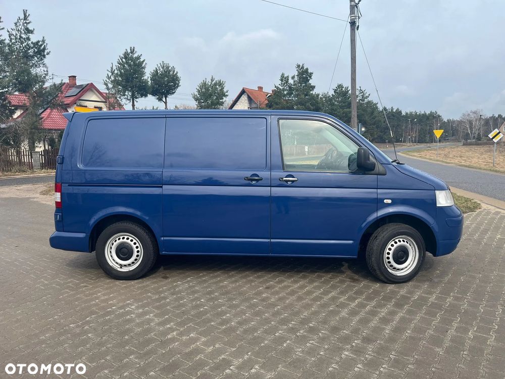 Volkswagen Transporter T5 - 8