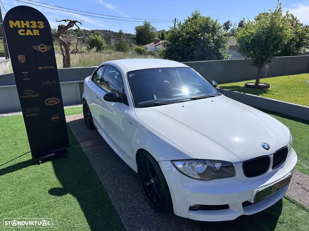 BMW 120 d Limited Edition Lifestyle c/ M Sport Pack - 4
