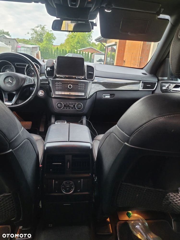 Mercedes-Benz GLS 500 4Matic 9G-TRONIC AMG Line - 8