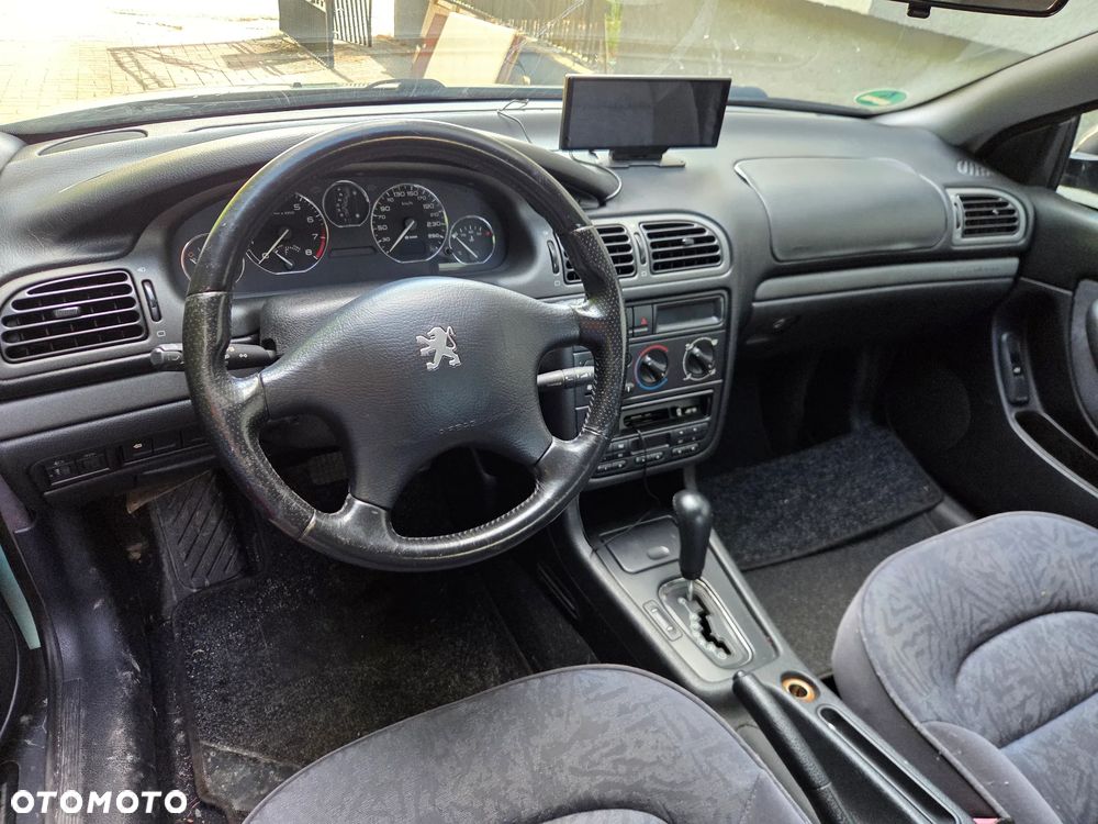 Peugeot 406 - 25