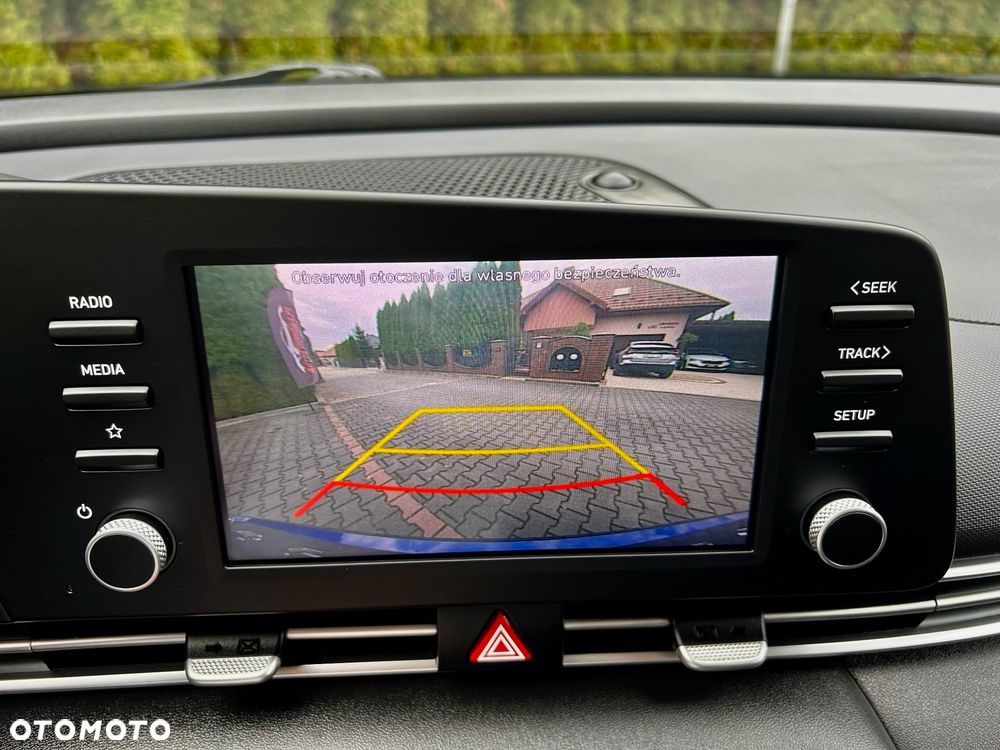 Hyundai Elantra 1.6 Executive - 30