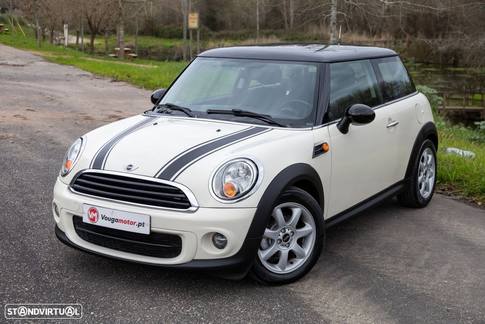 MINI 3 Portas One D - 1