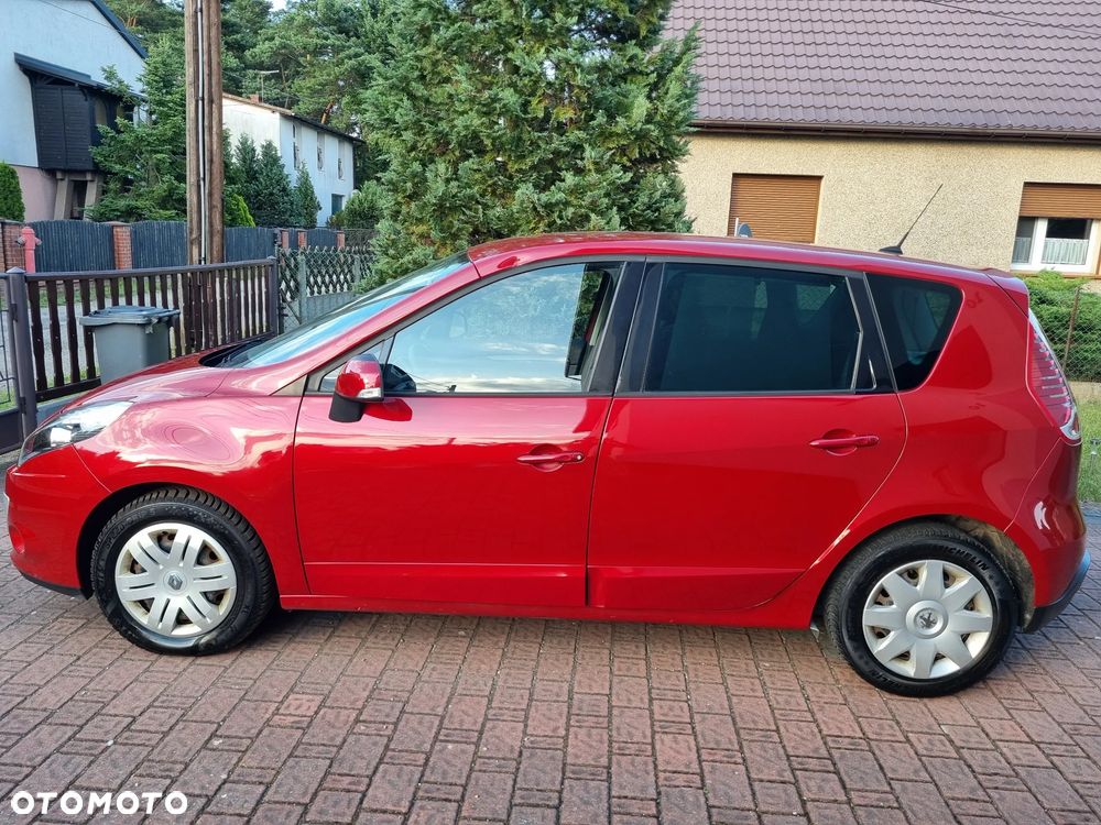 Renault Scenic 2.0 16V 140 CVT Dynamique - 15