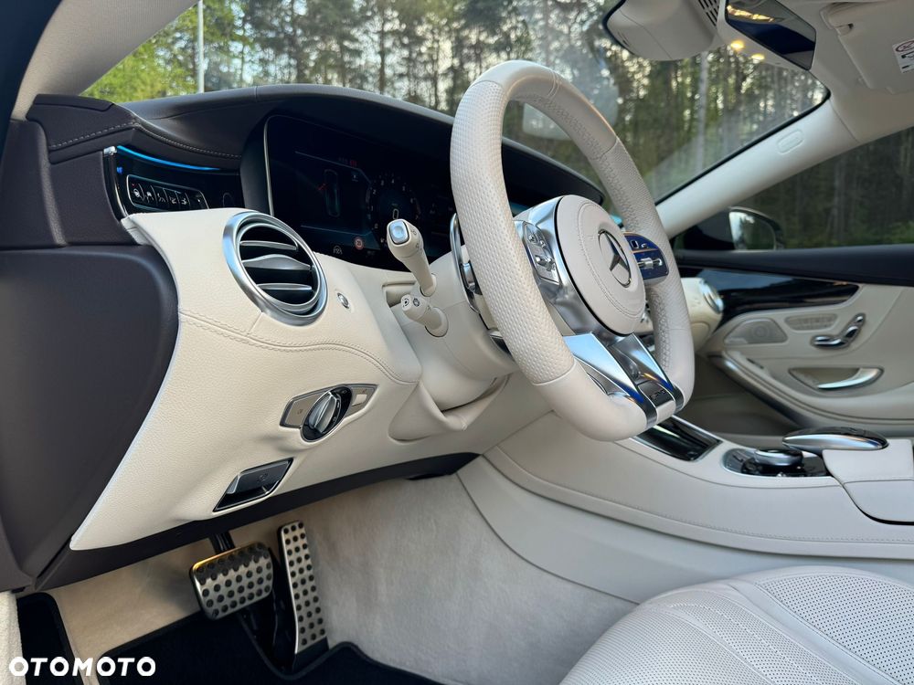 Mercedes-Benz Klasa S 560 Coupe 4-Matic 9G-TRONIC - 15