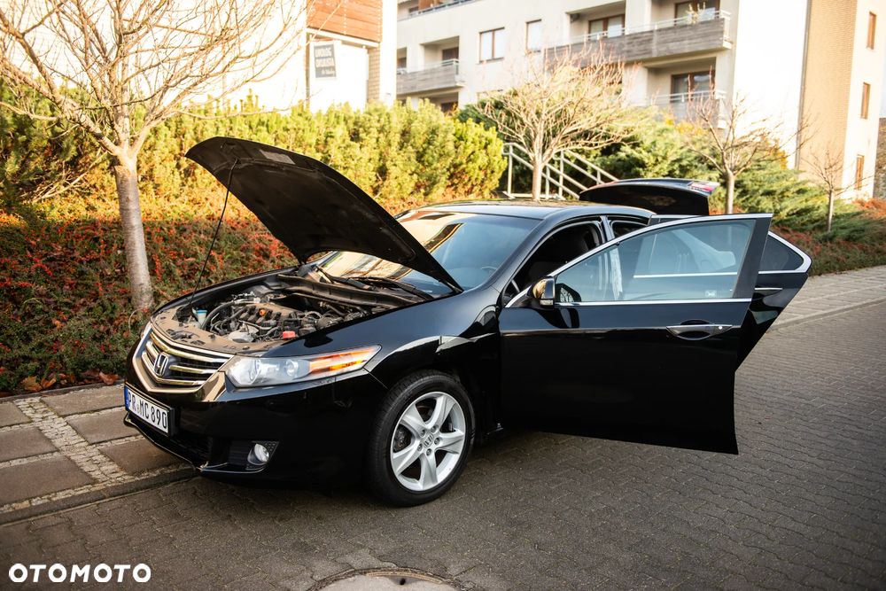 Honda Accord 2.0 Executive - 7