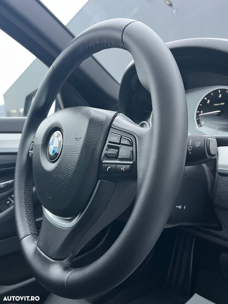 BMW Seria 5 520d Aut. BluePerformance - 39