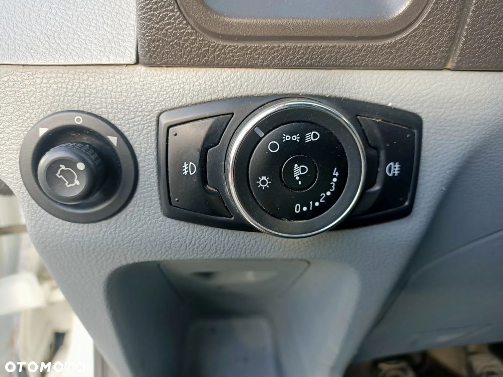 Ford Transit Maxi Brygadówka Blaszak 6 osobowy - 17