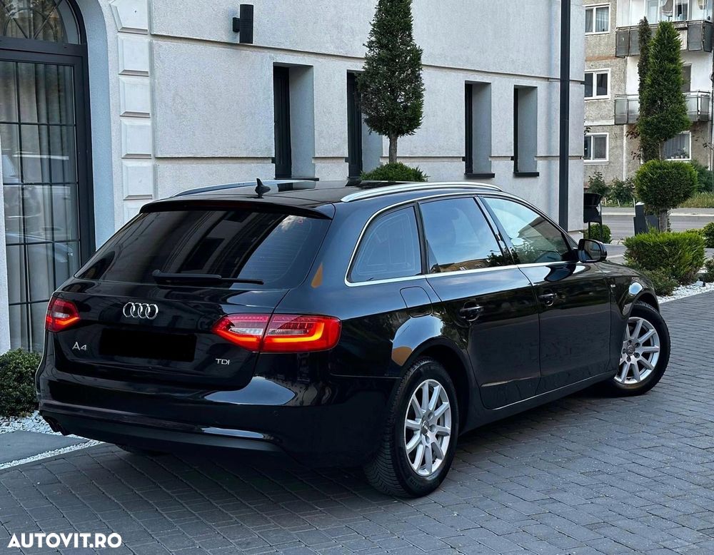 Audi A4 Avant 2.0 TDI DPF S line Sportpaket - 4