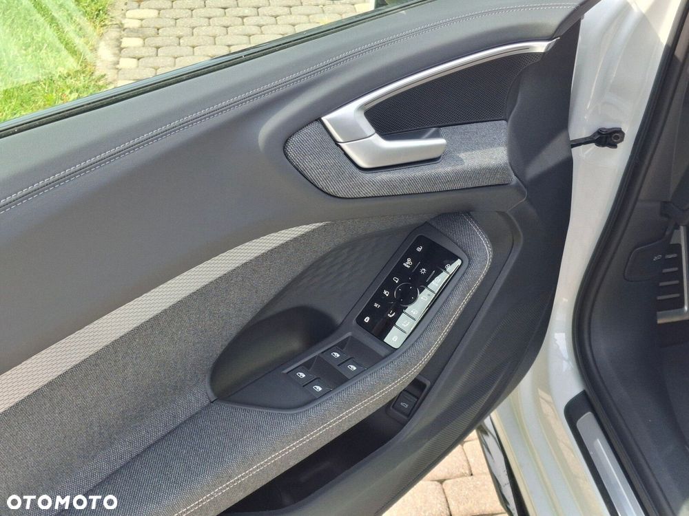 Audi A5 Limousine - 28