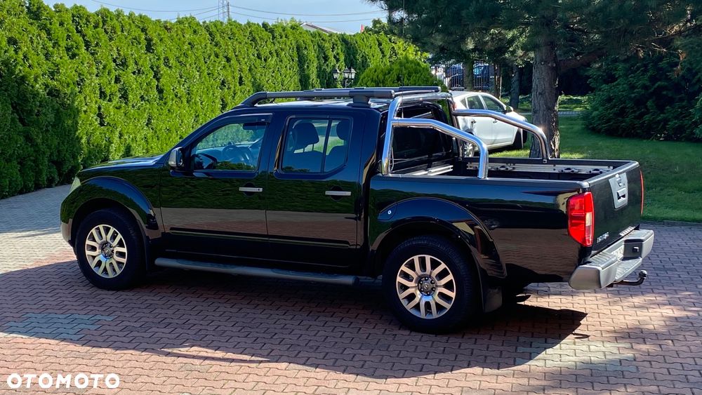 Nissan Navara 2.5 D XE - 7
