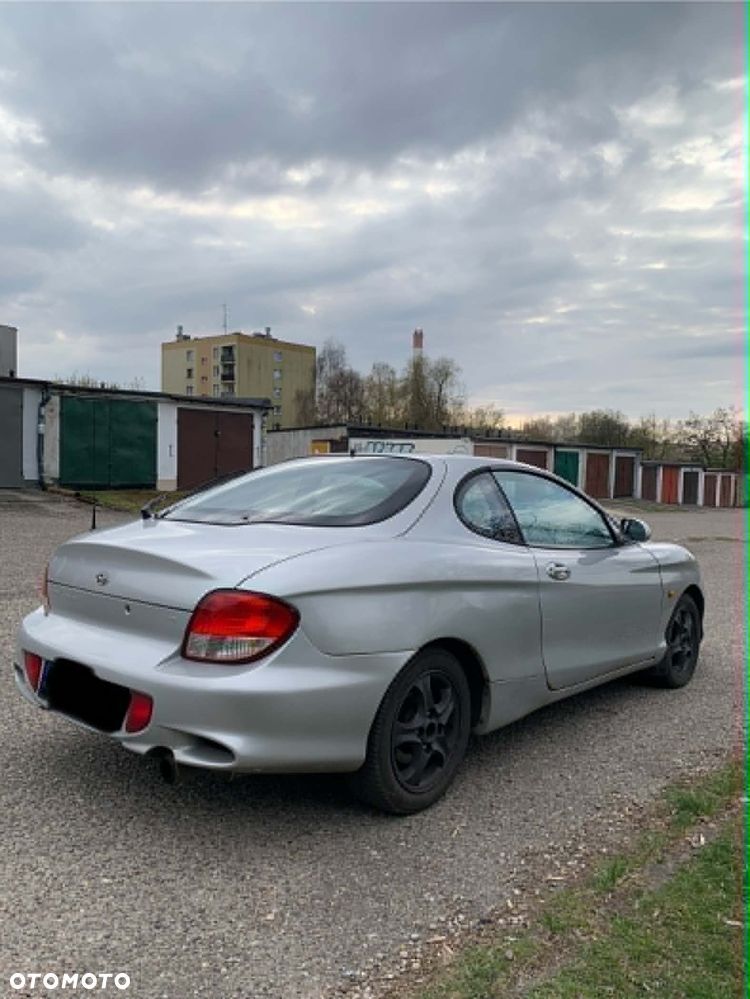 Hyundai Coupe 1.6 - 33