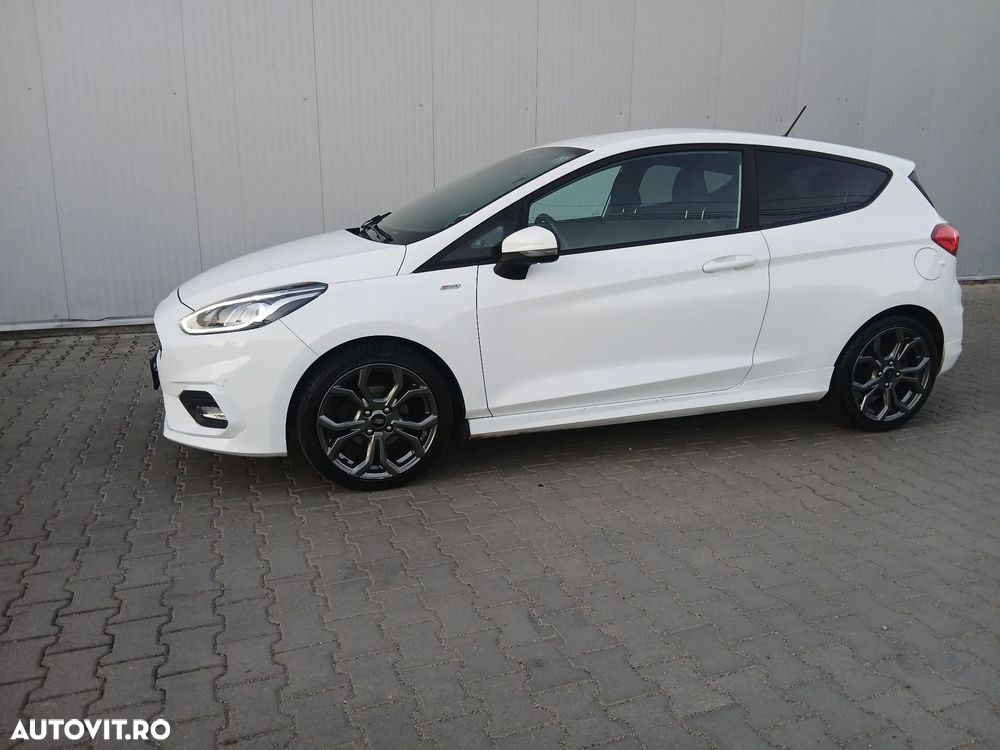 Ford Fiesta 1.0 EcoBoost Start-Stop ST-LINE - 2
