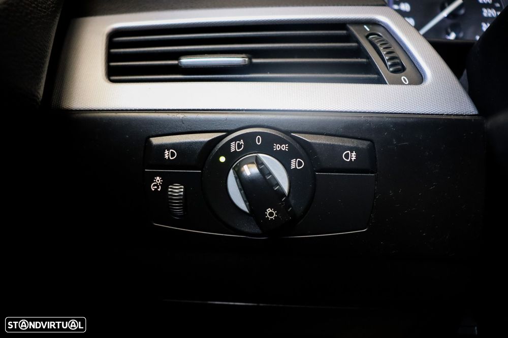 BMW 520 dA - 16