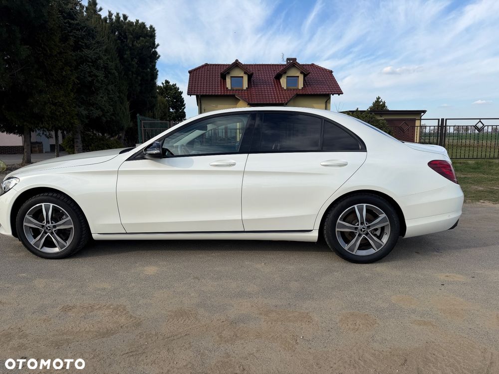 Mercedes-Benz Klasa C 200 9G-TRONIC - 9