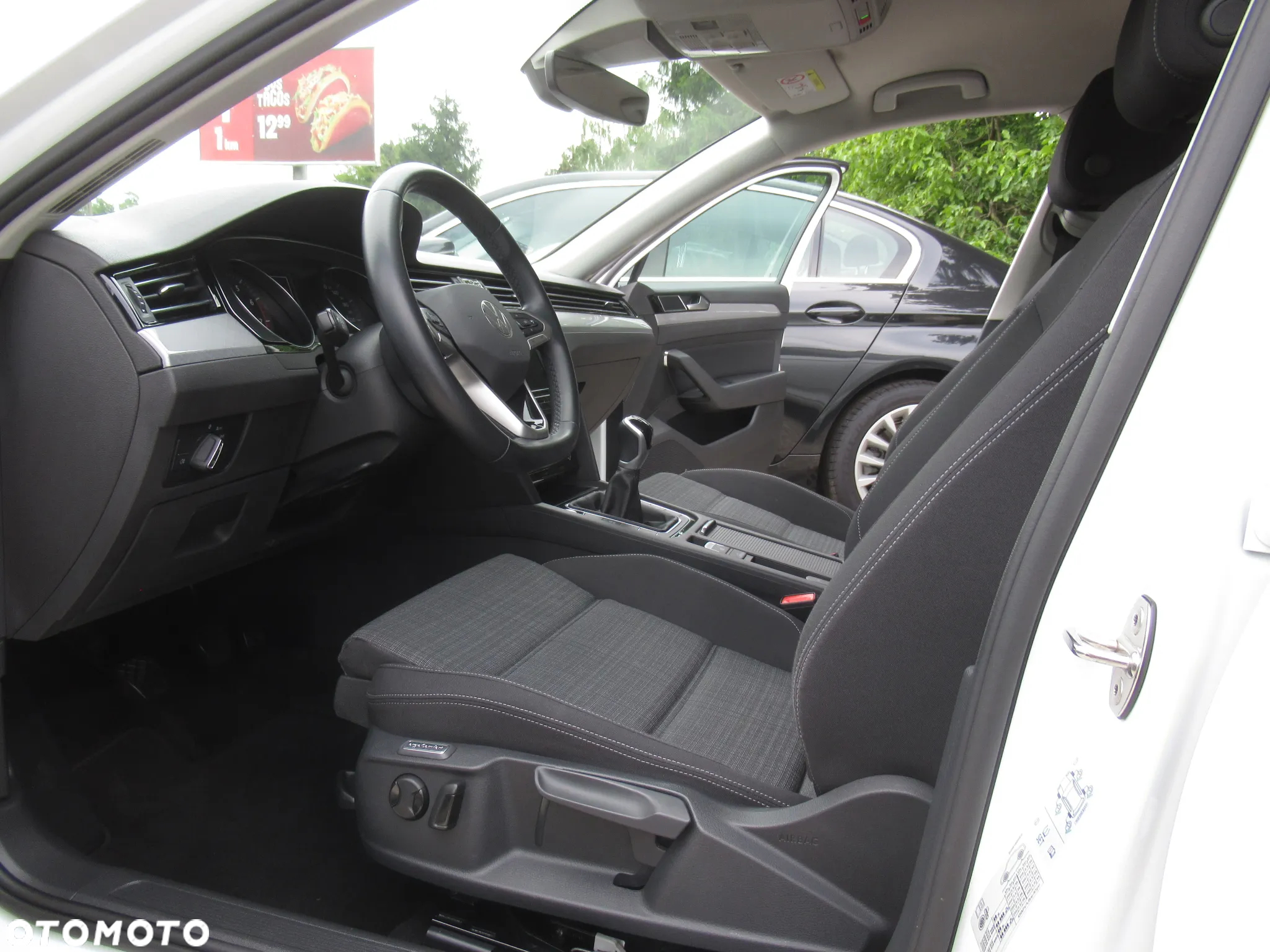 Volkswagen Passat 1.5 TSI EVO Business - 5