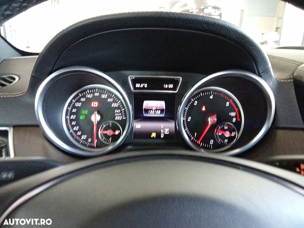 Mercedes-Benz GLE 350 d 4MATIC - 23