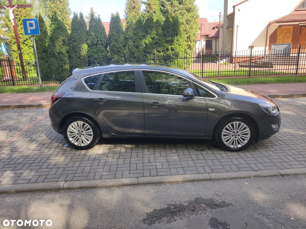 Opel Astra 1.4 Turbo Automatik Cosmo - 13