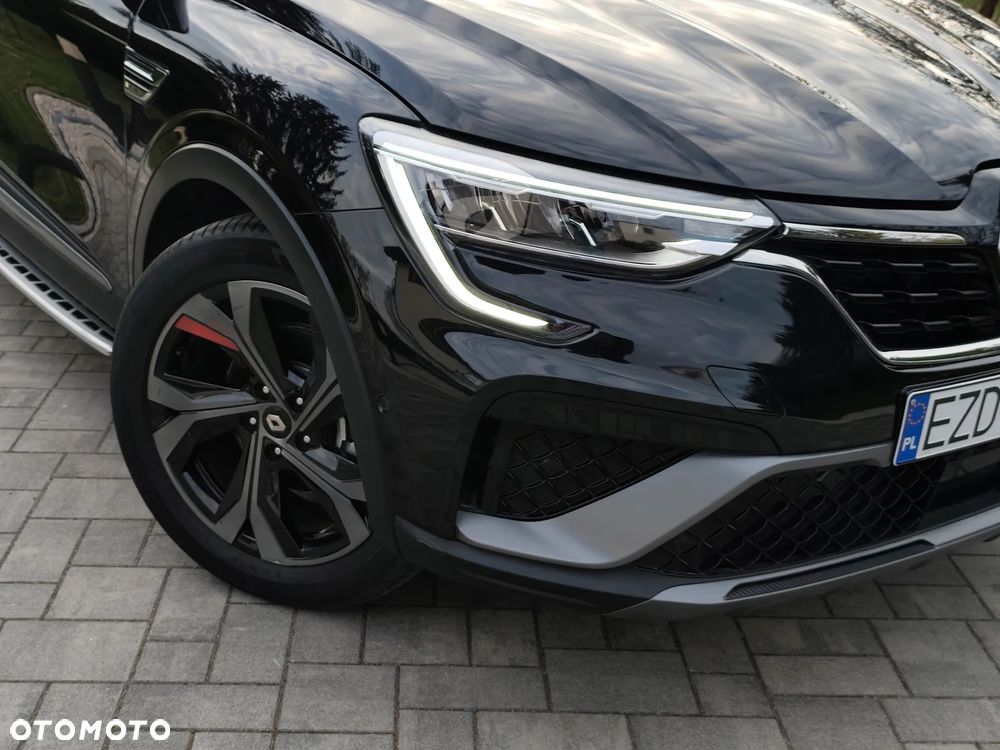 Renault Arkana 1.6 E-TECH R.S Line MMT - 11