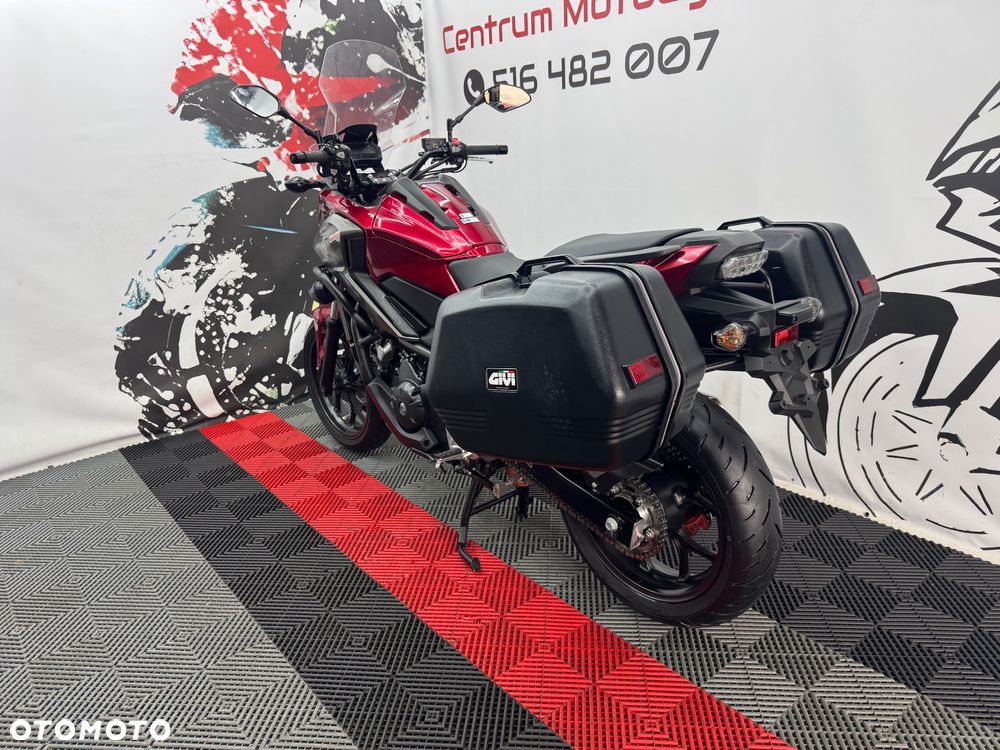 Honda NC - 6