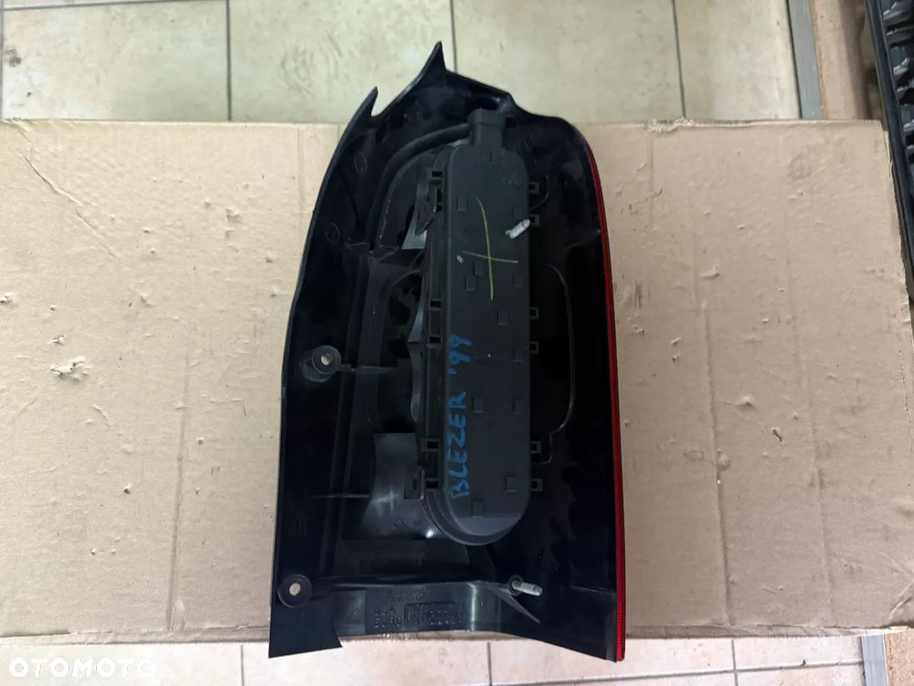 Reflektor / lampa tylna Chevrolet Blazer - lewa strona - oryginalne - 2