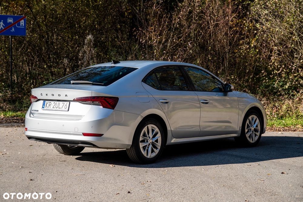 Skoda Octavia 1.5 TSI ACT Ambition - 6