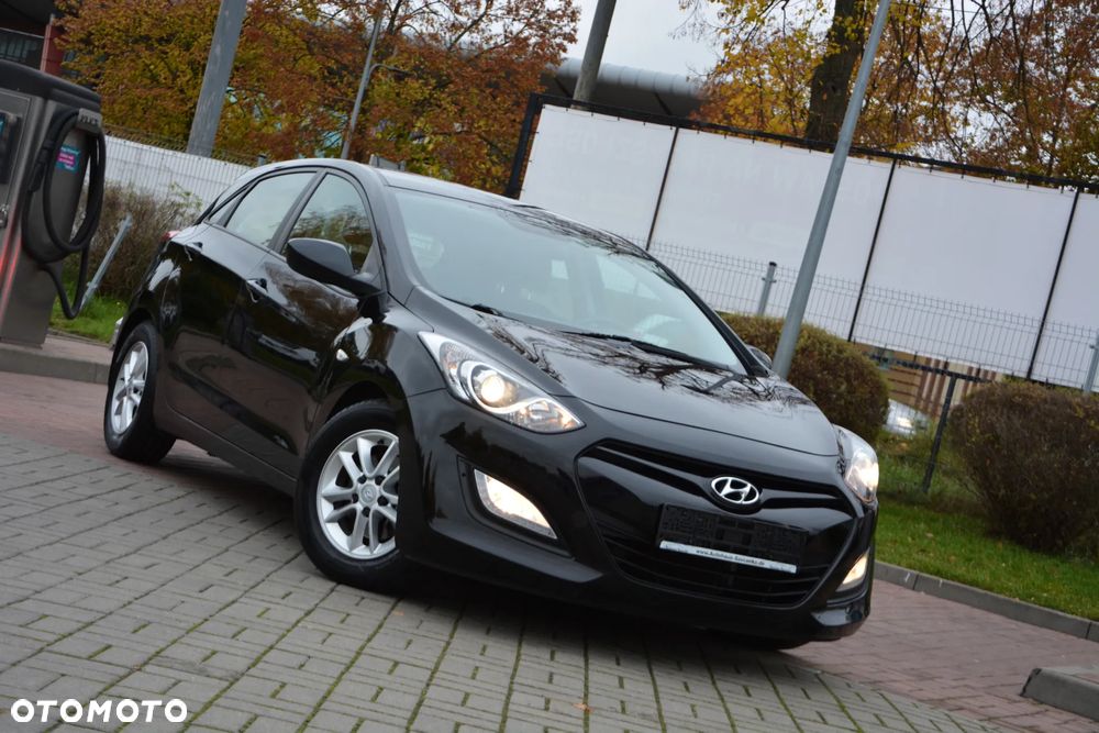 Hyundai i30 1.6 CRDI Fifa World Cup Edition - 18