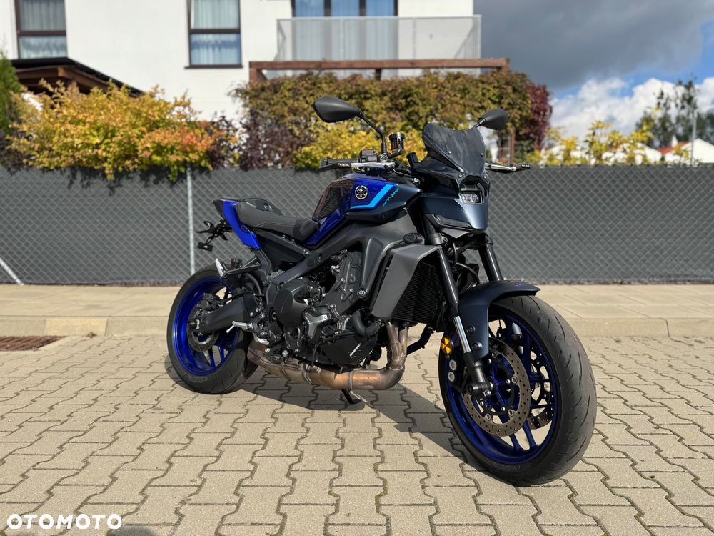 Yamaha MT - 7