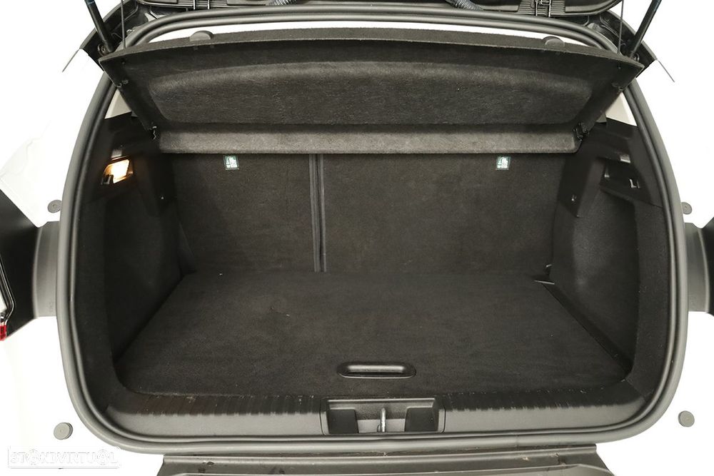 Renault Captur 1.0 TCe Techno Bi-Fuel - 25
