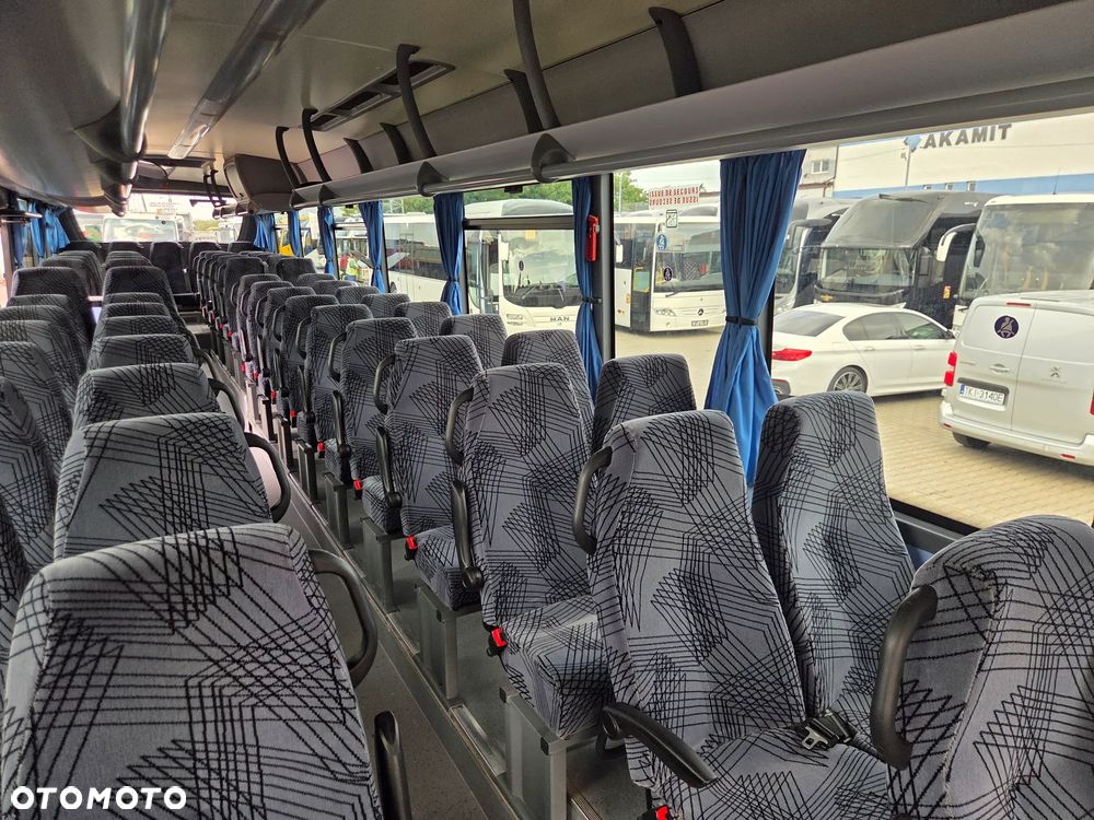 Iveco CROSSWAY/ SPROWADZONY/ 186 000 KM / MANUAL/ 64 MIEJSCA + STOJĄCE - 24