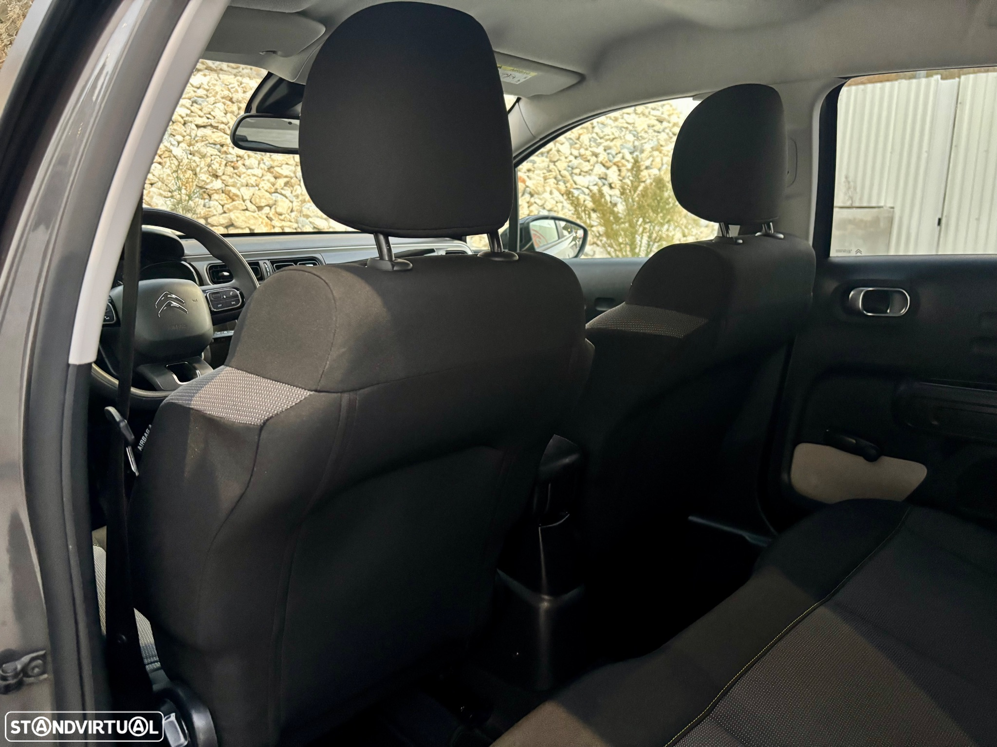 Citroën C3 1.2 PureTech Shine - 36
