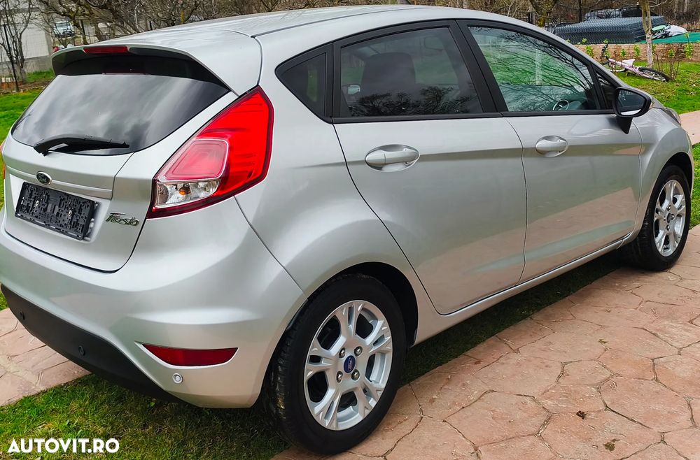 Ford Fiesta - 17