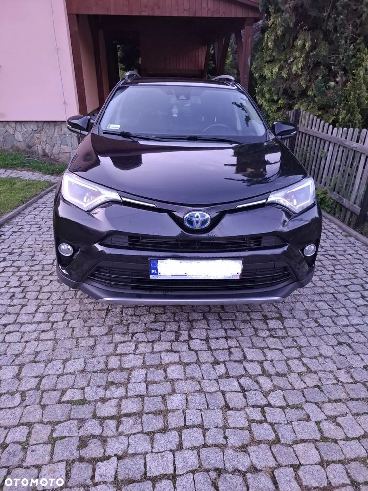 Toyota RAV4 - 4