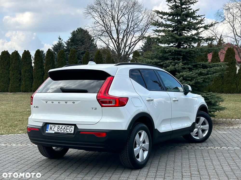 Volvo XC 40 T3 Momentum Pro - 9