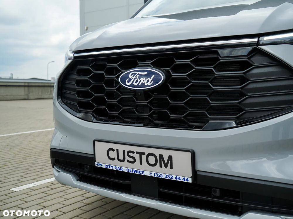 Ford Tourneo Custom 2.5 PHEV CVT 340 L2 Titanium - 12