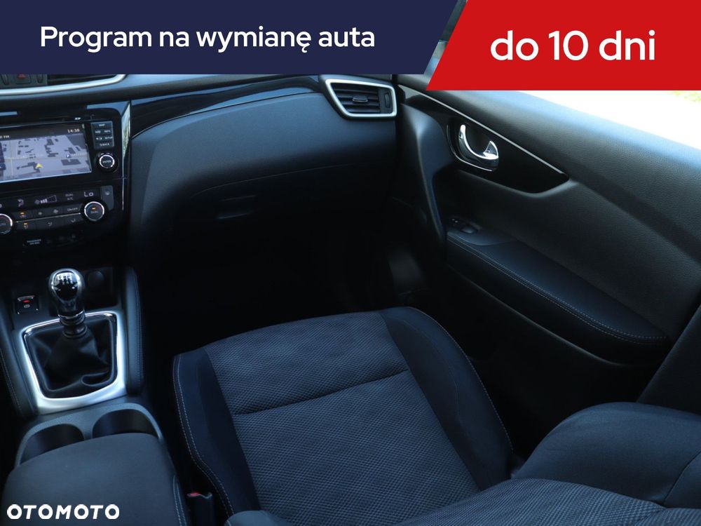 Nissan Qashqai - 10