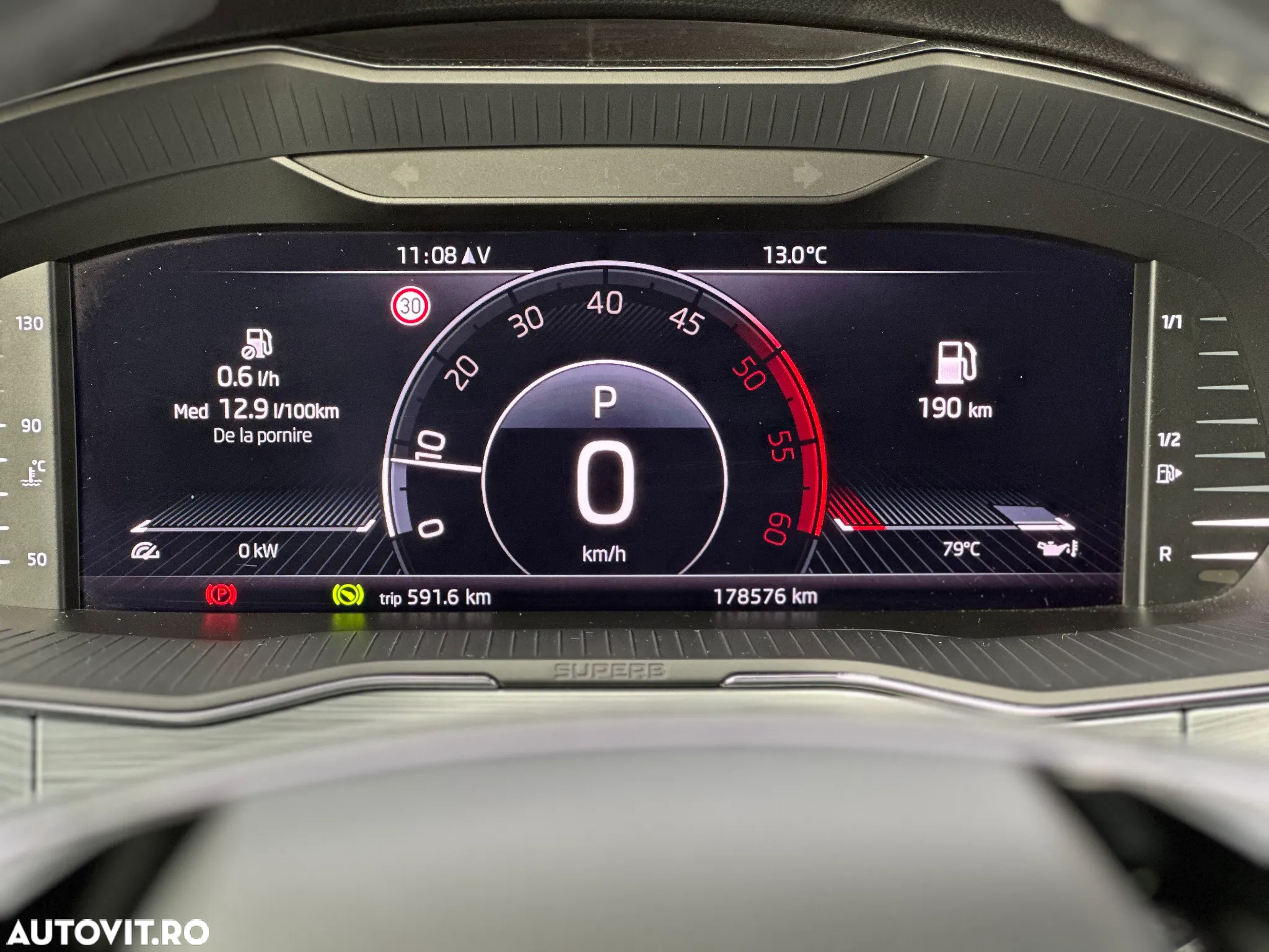 Skoda Superb 2.0 TDI DSG Style - 16