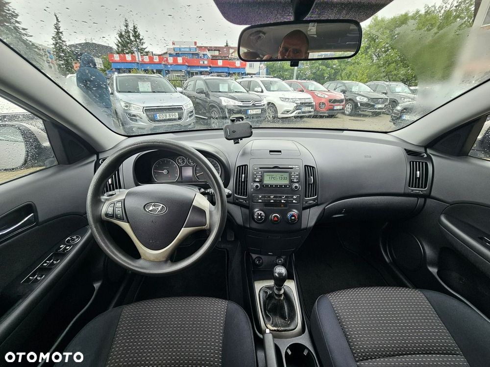 Hyundai i30 1.4 Classic + EU5 - 14