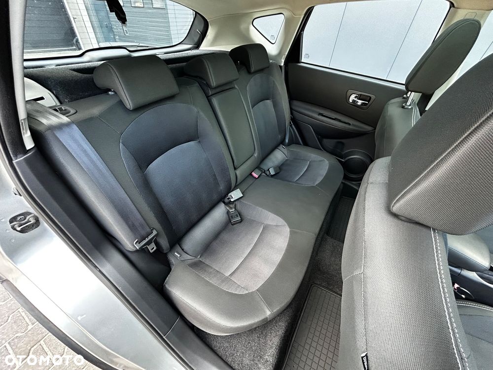 Nissan Qashqai 2.0 Lounge - 10