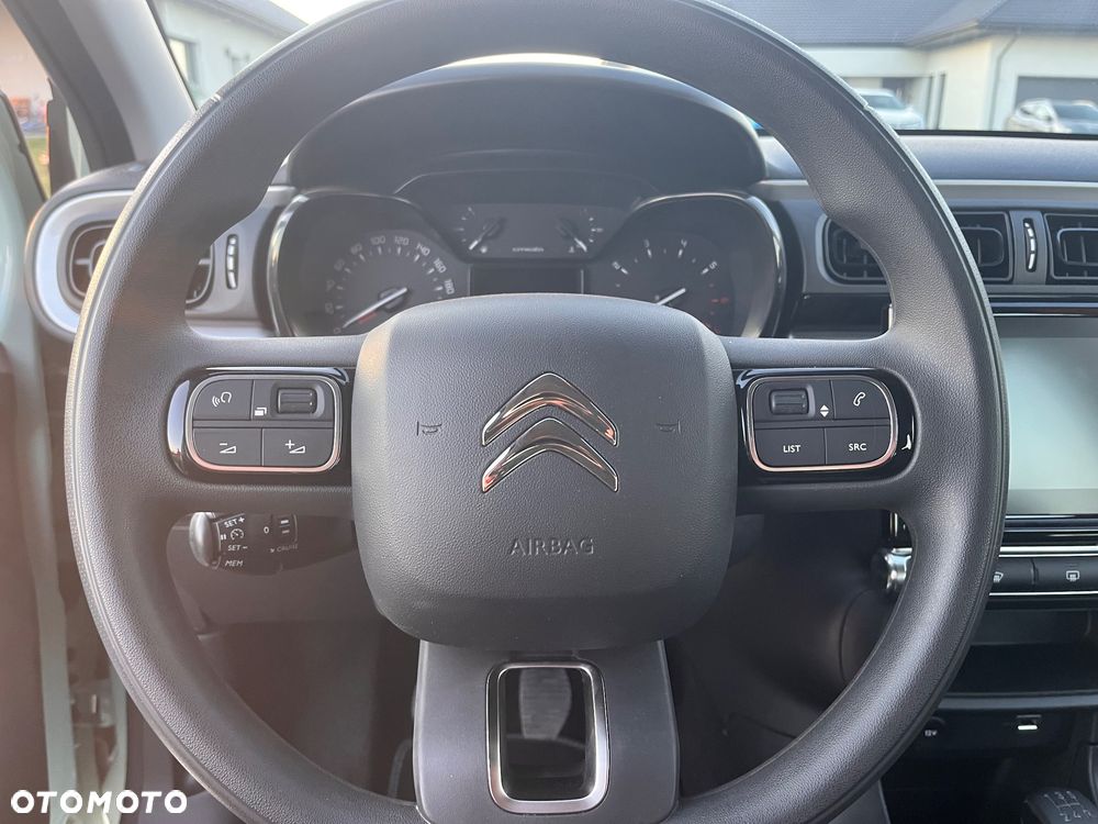 Citroën C3 1.2 PureTech Shine - 24