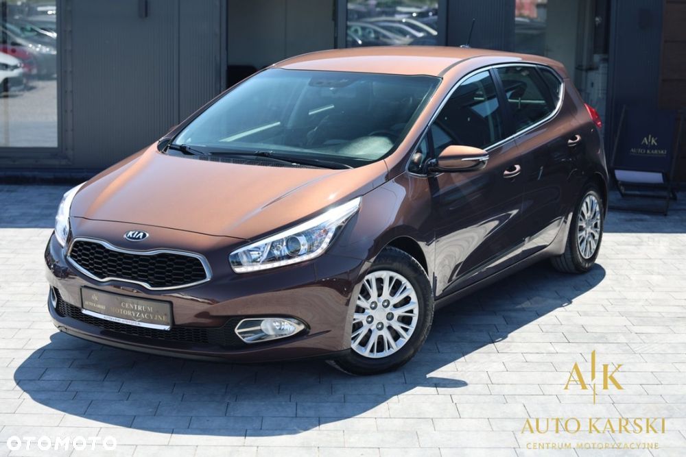 Kia Ceed - 7