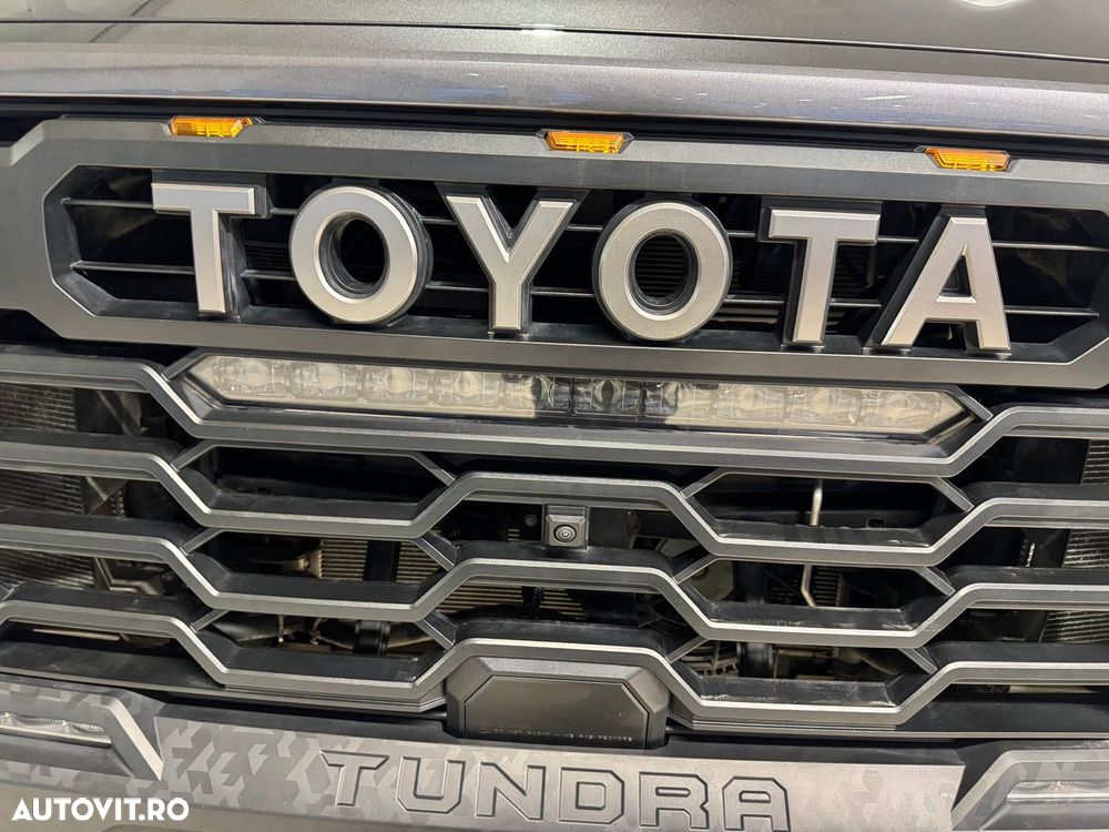 Toyota Tundra - 3