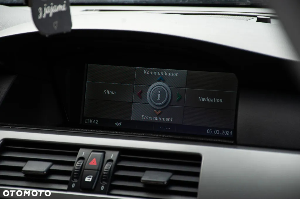 BMW Seria 5 525i Touring - 20