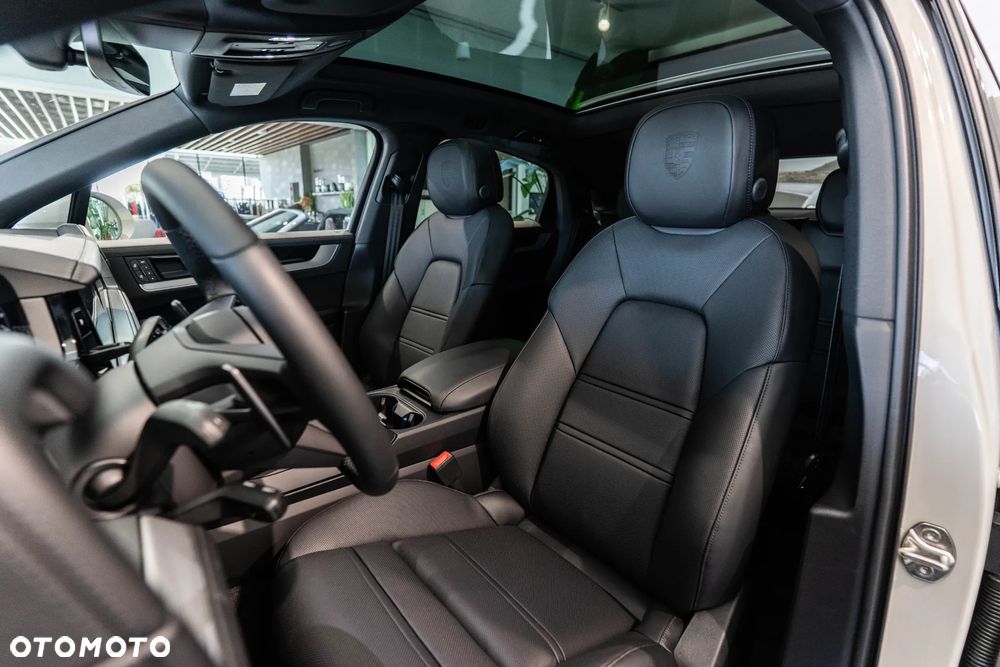 Porsche Cayenne E-Hybrid PHEV - 10
