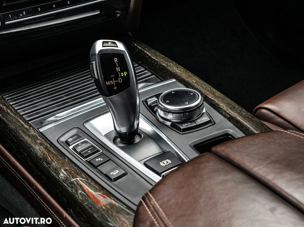 BMW X5 xDrive30d - 19