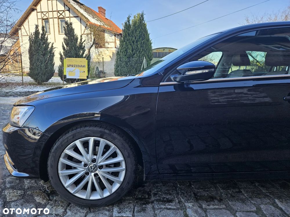 Volkswagen Jetta 1.4 TSI BMT Highline - 4