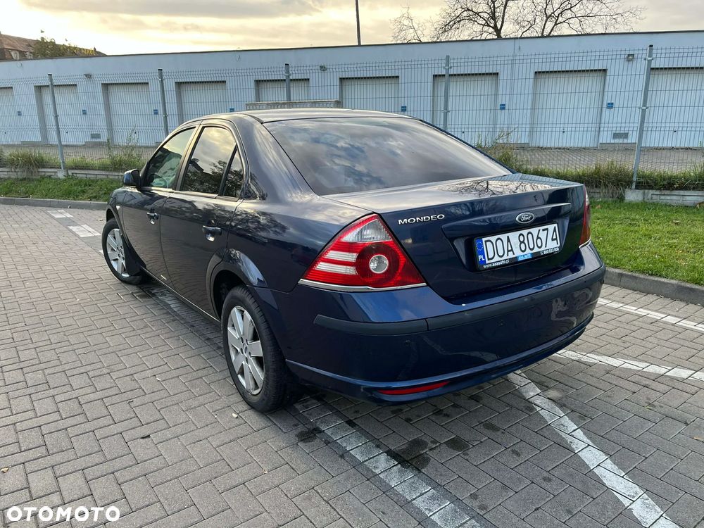 Ford Mondeo 2.0 Trend / Trend+ - 10